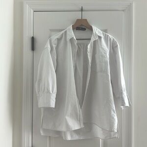 Tuckernuck Pomander Place size M Adair Boyfriend Shirt, White
